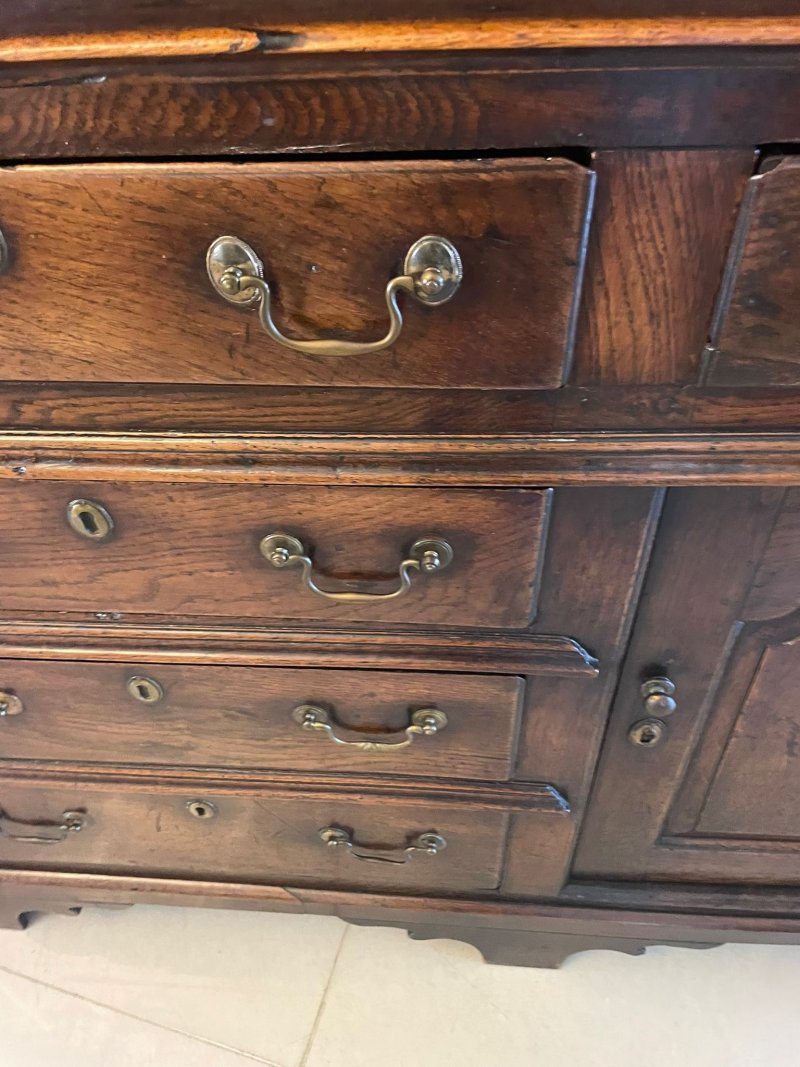 Antique George III Outstanding Quality Oak Welsh Dresser and Original Plate Rack - Image 14